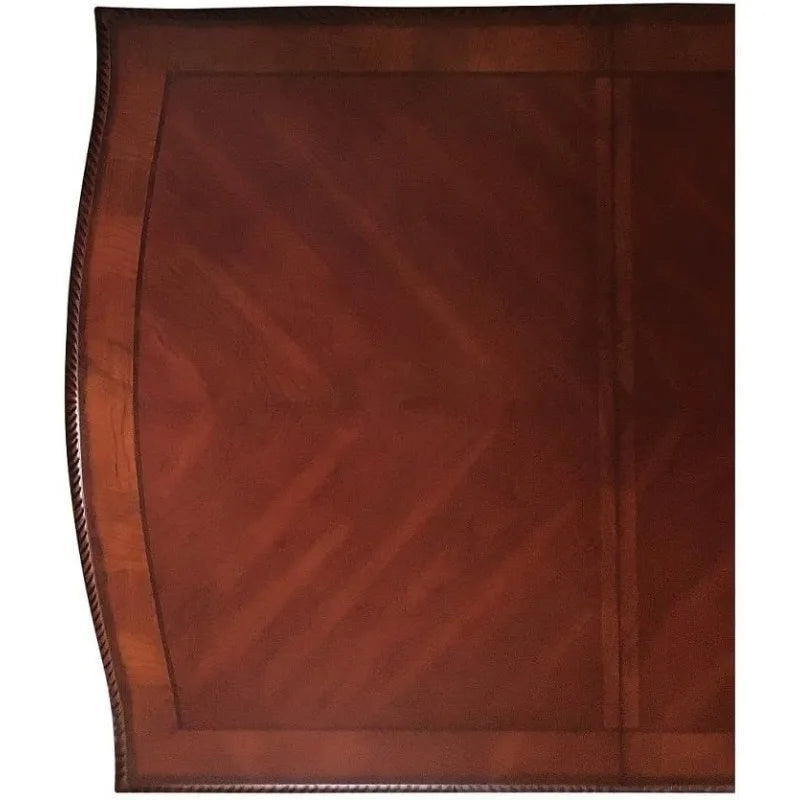 Traditional Dining Room Table With Extendable Leaf