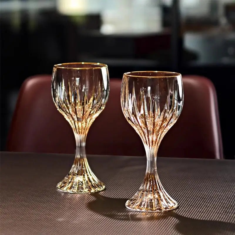 e
Elegant Lead Free Crystal Wine Glasses Clear/Gold Streaked Handwash